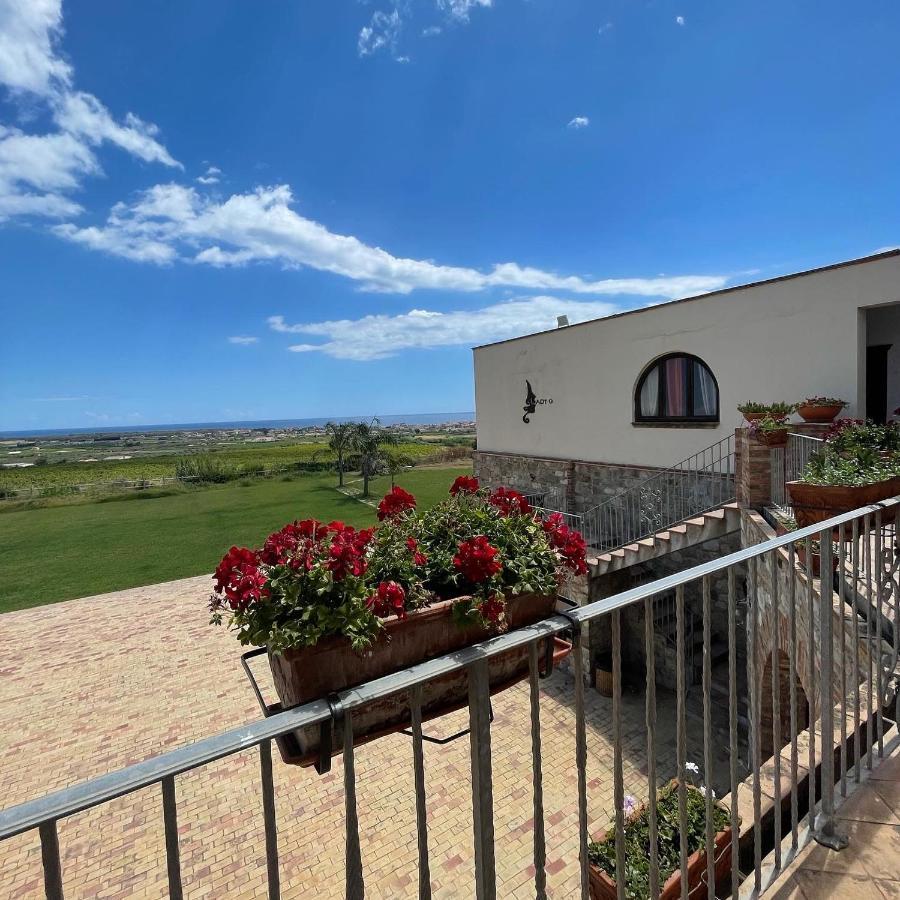 Agriturismo Donna Germana Cirò Marina Exterior foto